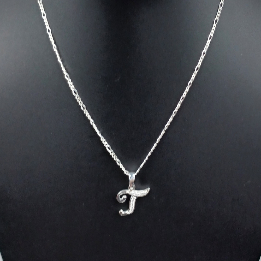 925 sterling silver alphabet letter T pendant necklace - Picture 3 of 17